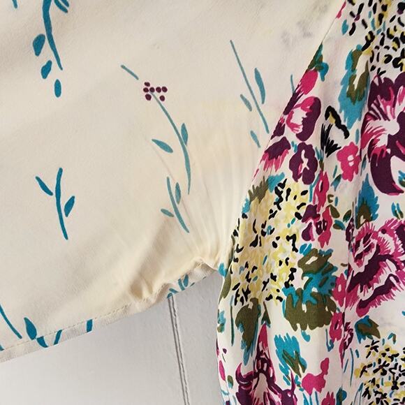 81 Poppies 100% Silk Boho Cottage Vintage Lightweight Floral Blouse 4 - Picture 6 of 11